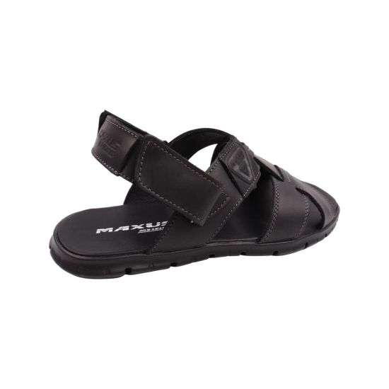 Сандалі чоловічі Maxus shoes чорні натуральна шкіра 106-22LBC