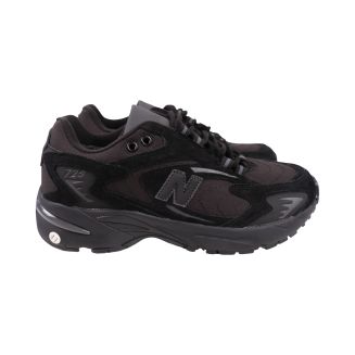 Кросівки чоловічі New Balance чорні текстиль