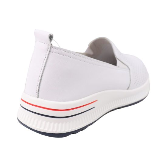 Туфли женские Fashion белые на платформе 205-25LTSP